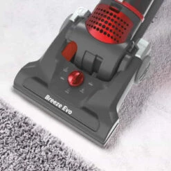 Hoover Breeze Evo Upright Vacuum Cleaner -Energizer Shop 312525 hoover breeze evo upright vacuum cleaner 2
