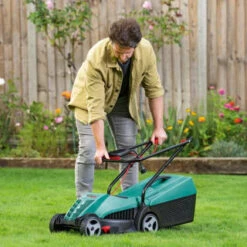 Bosch Rotak Lawn Mower -Energizer Shop 394006 bosch rotak 32 lawn mower 2